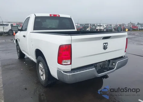 2019 Ram 1500 Classic Tradesman 4X2 6'4 Box z USA, uszkodzony, nr VIN 3C6JR6ATXKG722958